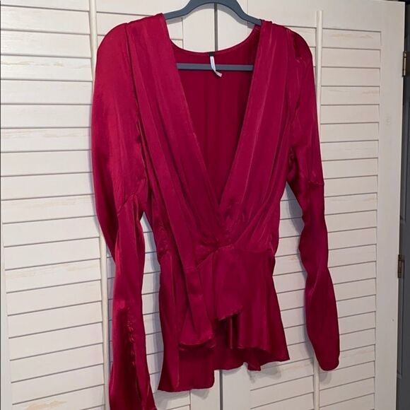 Young Fabulous And Broke Avery Cranberry Blouse - Picture 4 of 12